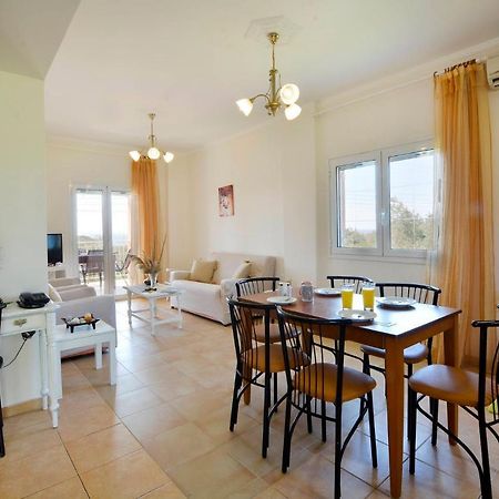 Giokos Apartman Ágios Matthaíos Kültér fotó