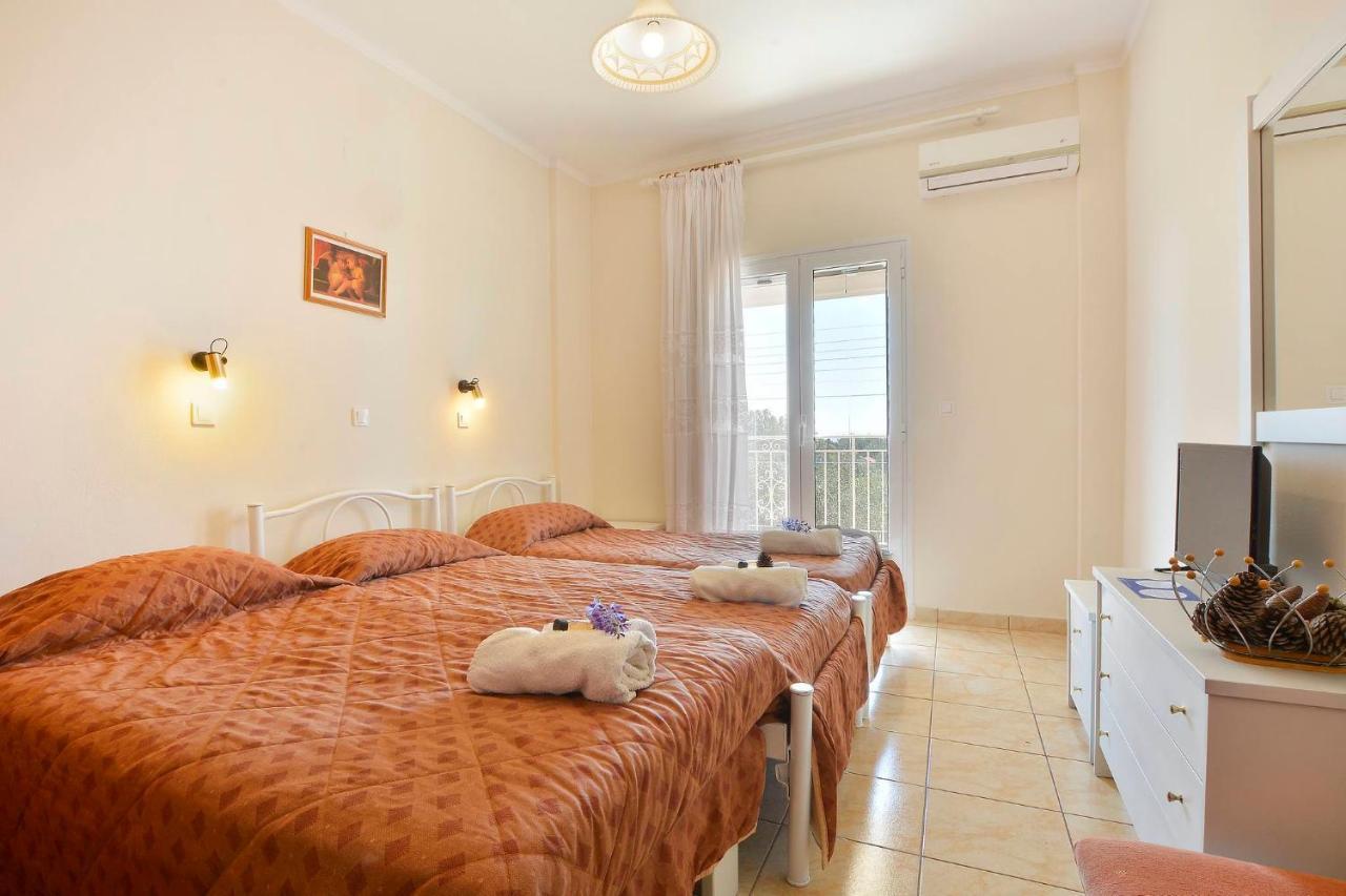 Giokos Apartman Ágios Matthaíos Kültér fotó